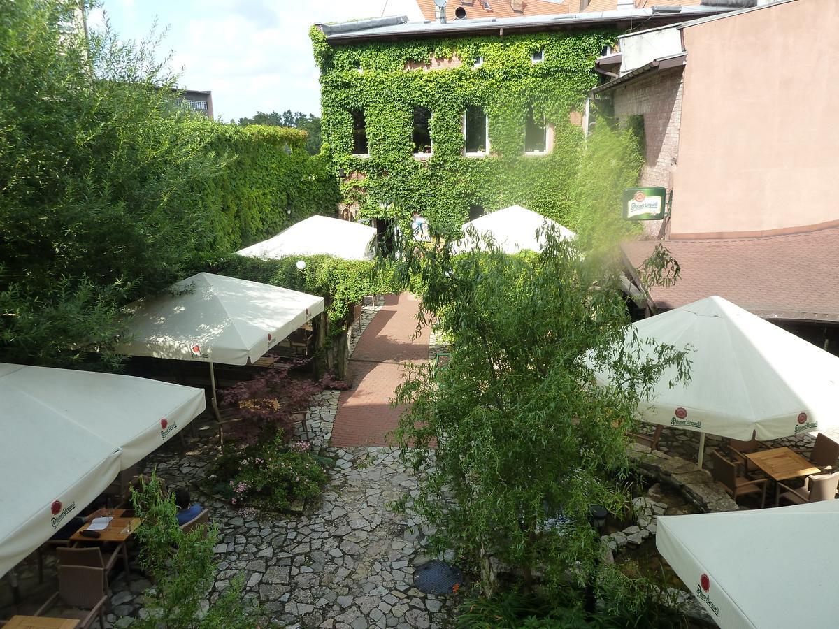 Hostel Gliwice Centrum Exterior foto